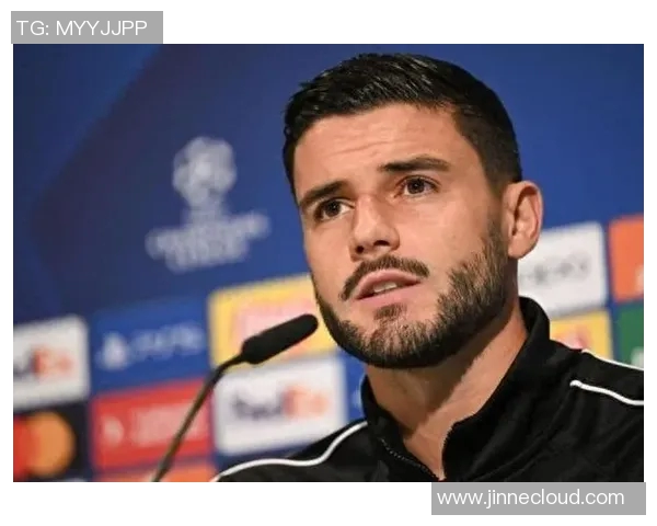 哈兰德在足球界的崛起与未来展望：天才前锋的传奇之路